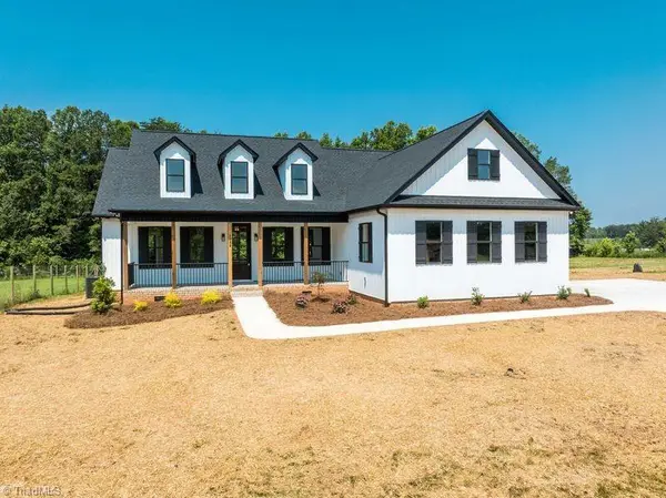 3256 Williston Court, Walkertown, NC 27051