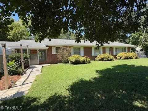 5230 S Main Street, Winston-Salem, NC 27107