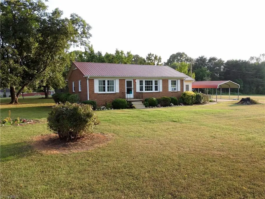 8309 Prince Edward Road, Stokesdale, NC 27357 - Image #3