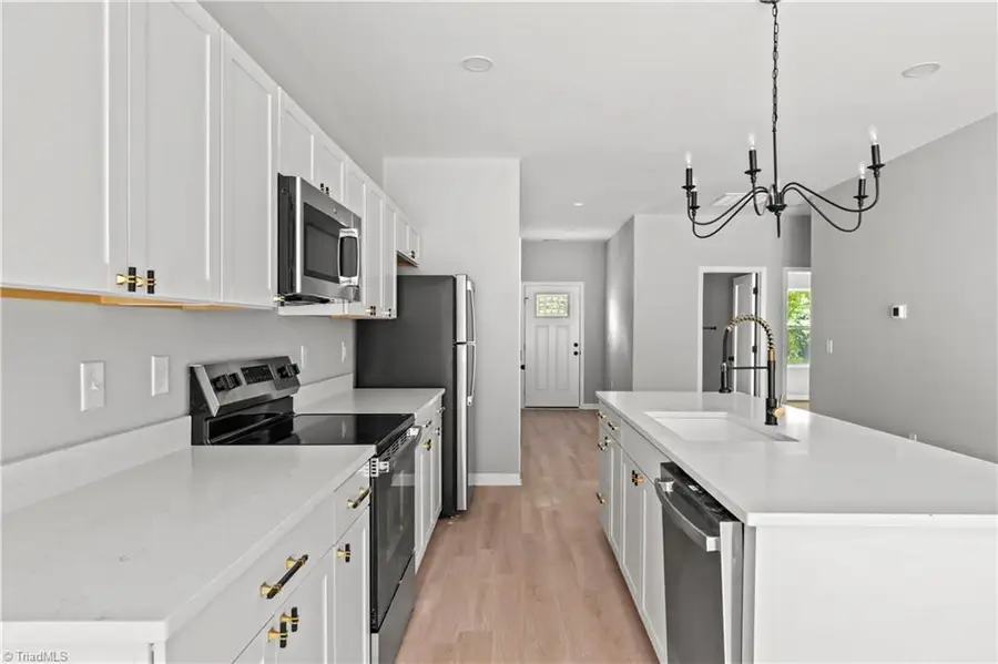 909 Roosevelt Street, Winston Salem, NC 27105 - Image #3