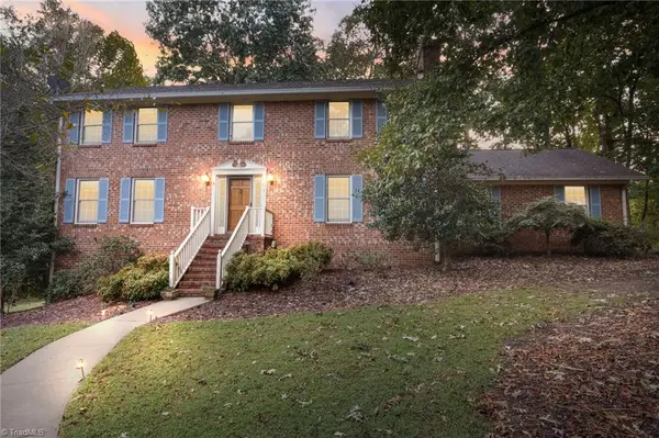 101 Byrnwood Drive, Jamestown, NC 27282