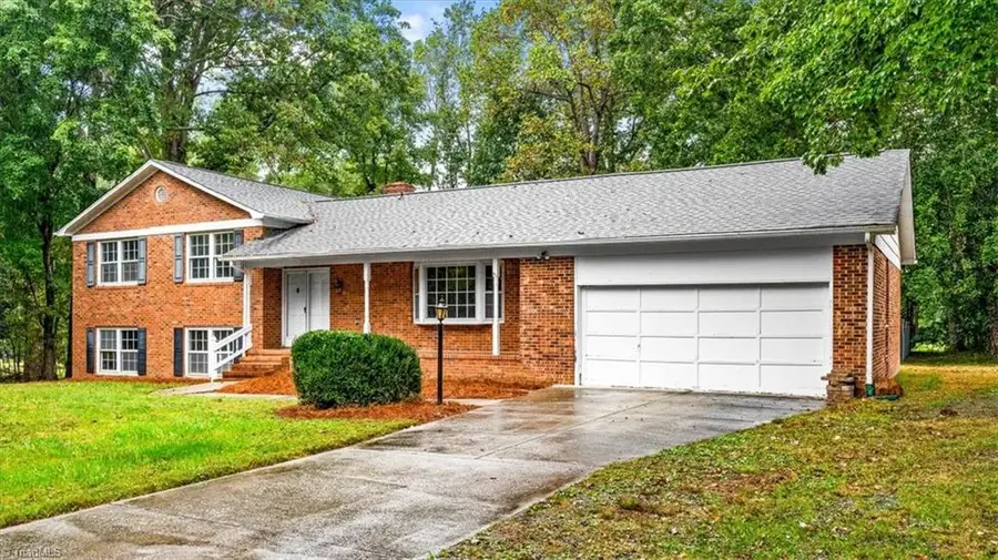 5115 Edinborough Road, Greensboro, NC 27406 - Image #3