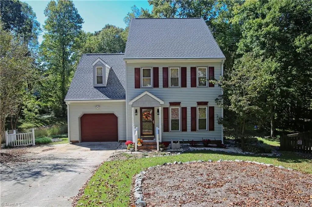 5525 Cobble Glen Court, Greensboro, NC 27407 - Image #1