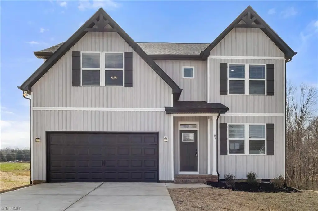 109 Indian Wells Court, Harmony, NC 28634 - #1