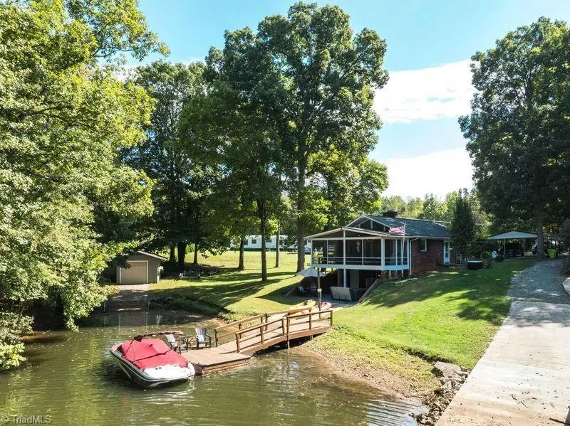 118 Rock Harbor Drive, Lexington, NC 27292 - Image #1