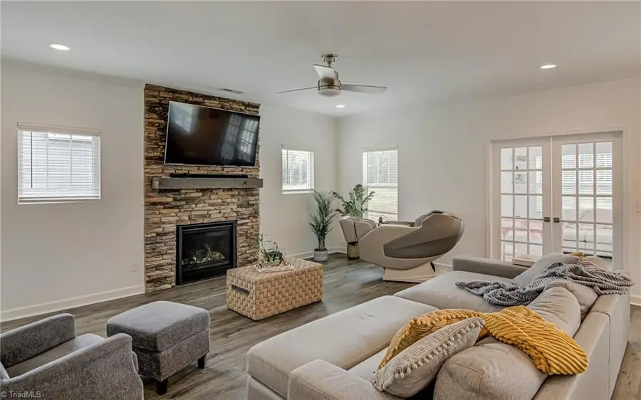 8663 Stone Valley Drive, Clemmons, NC 27012 - Image #3