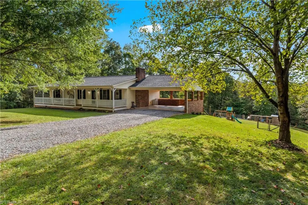 1627 Stony Knoll Road, Dobson, NC 27017 - Image #1