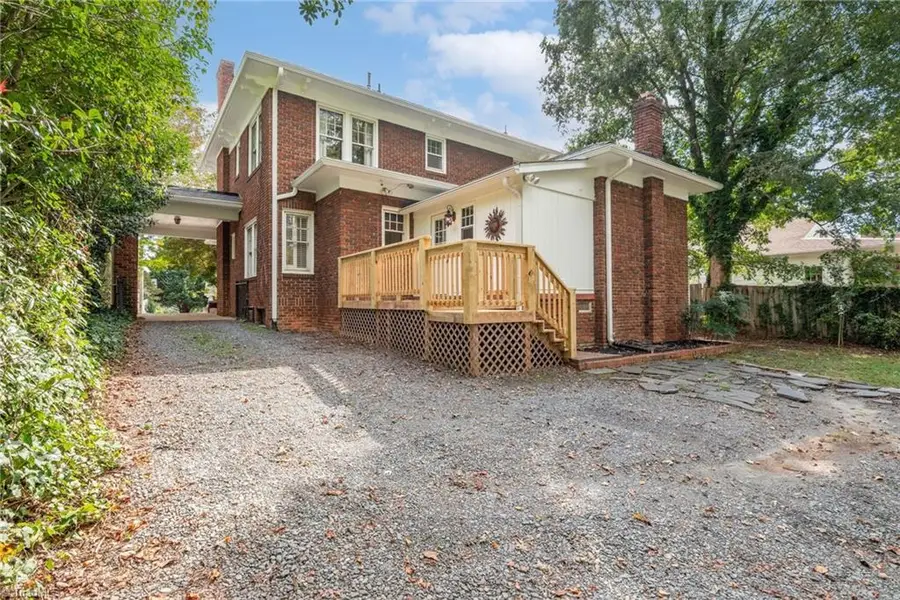 1102 Hawthorne Road, Winston Salem, NC 27103 - Image #3