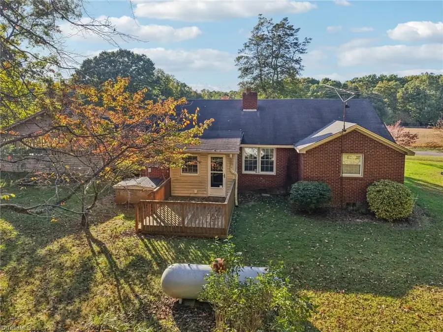 7238 Abb Road, Gibsonville, NC 27249 - Image #2