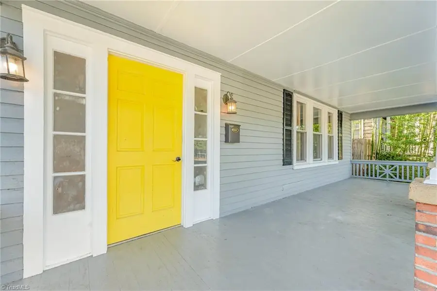 106 N Hawthorne Road, Winston Salem, NC 27104 - Image #3