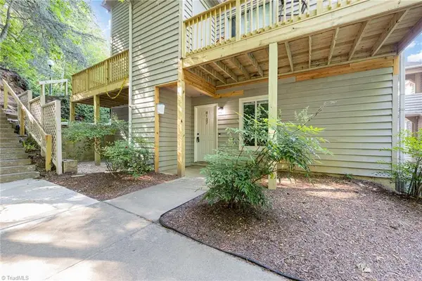 6127 Old Plank Road, Winston-Salem, NC 27106