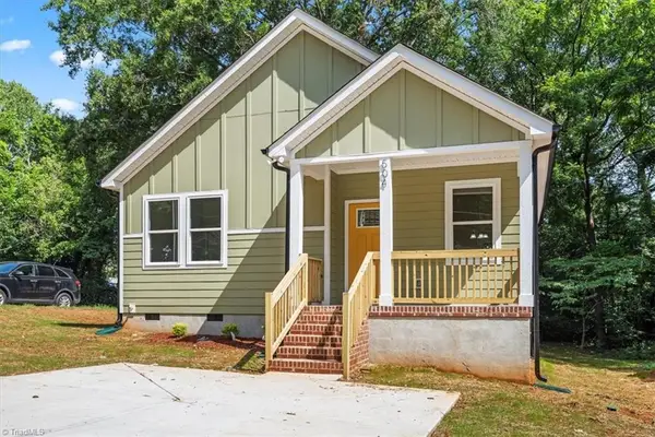 504 Fayetteville Avenue, Statesville, NC 28677