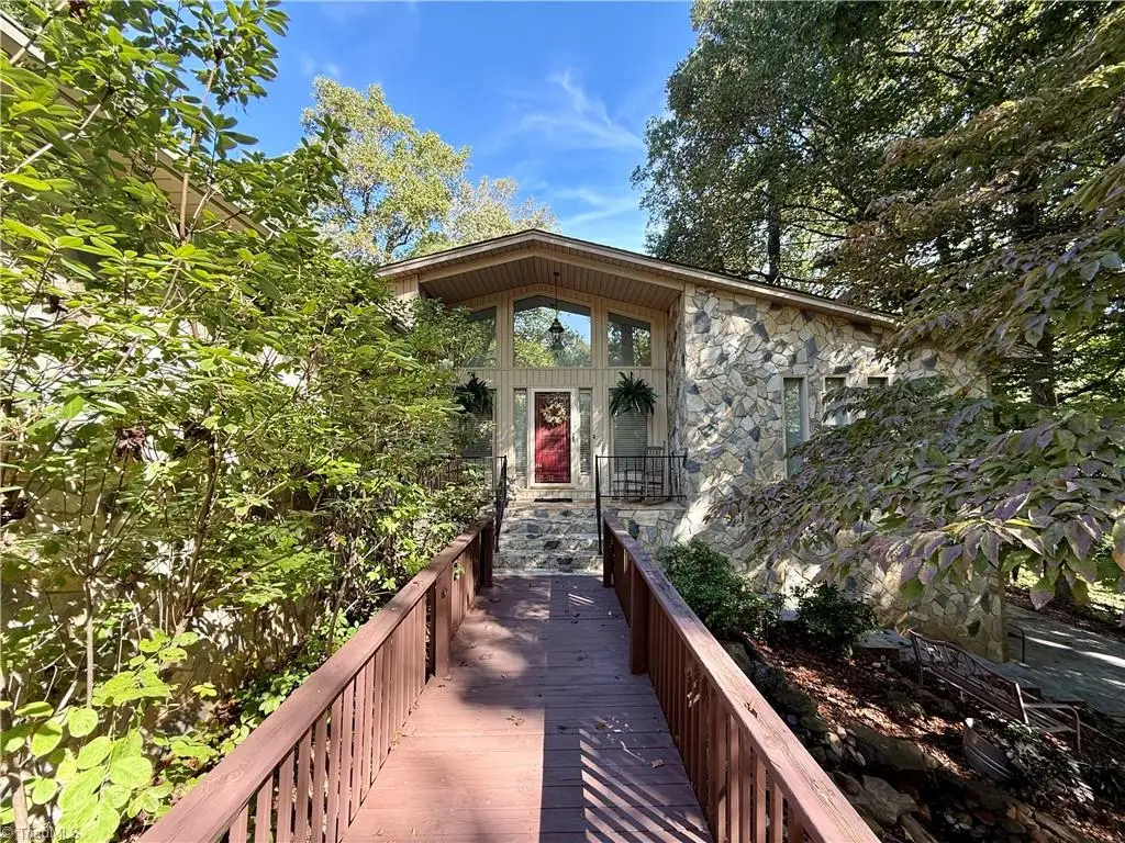 7352 Oak Bucket Road, Thomasville, NC 27360 - Image #1