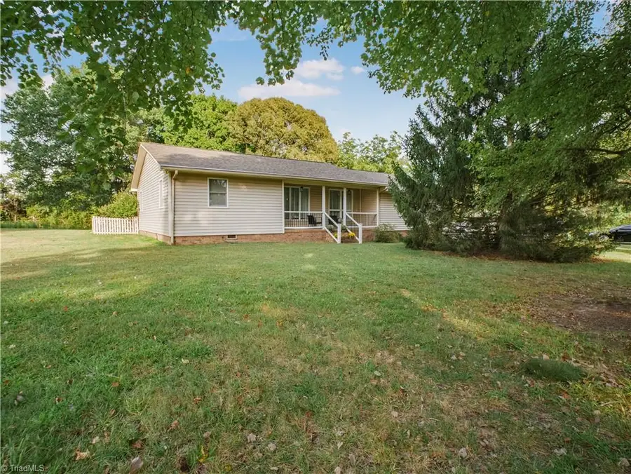 3368 Old Glenola Road, Archdale, NC 27263 - Image #3