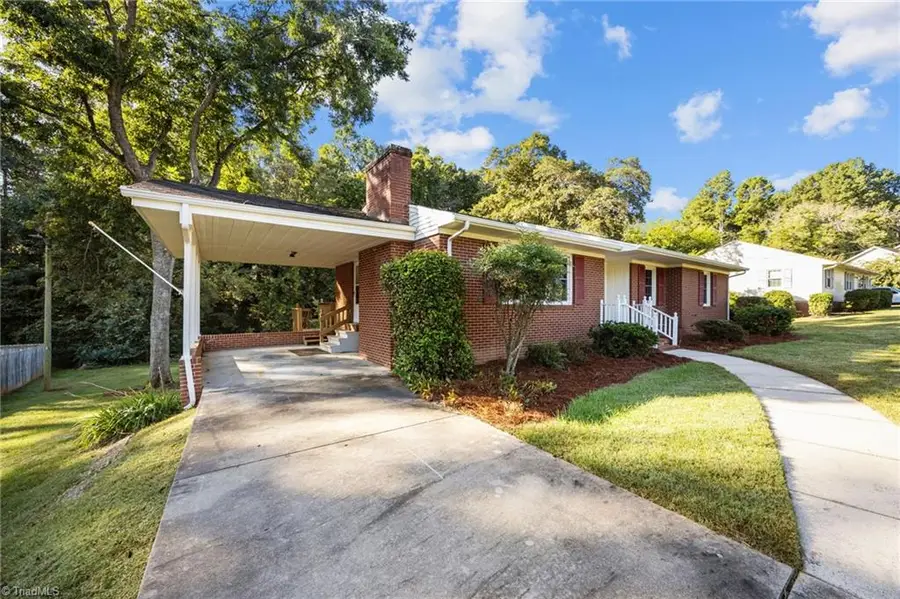 615 Paris Street, Graham, NC 27253 - Image #3