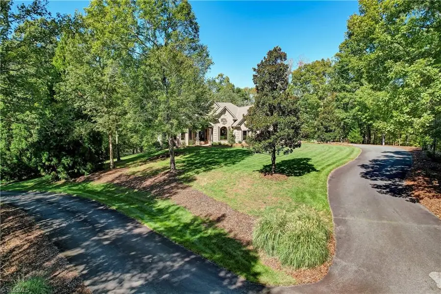 200 W Harris Place, Eden, NC 27288 - Image #3
