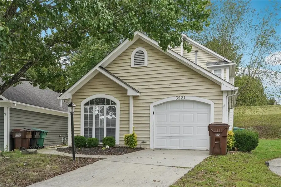 3221 Pipers Way, High Point, NC 27265 - Image #2