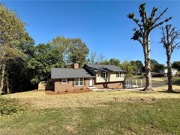 216 Belvue Drive, Mount Airy, NC 27030