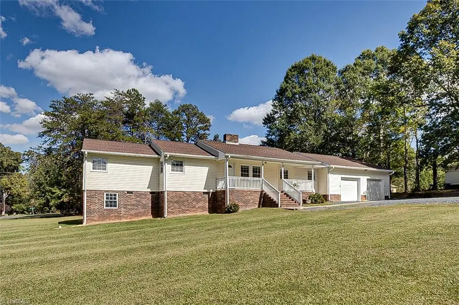 4737 Huntingwood Road, Ramseur, NC 27316 - Image #2