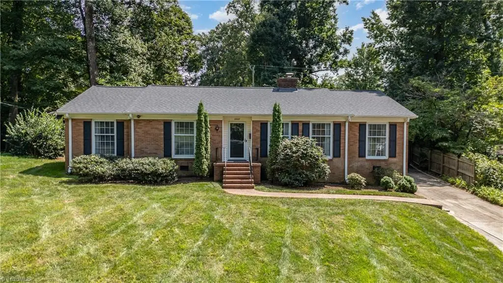 2807 Alderman Court, Greensboro, NC 27408 - Image #1