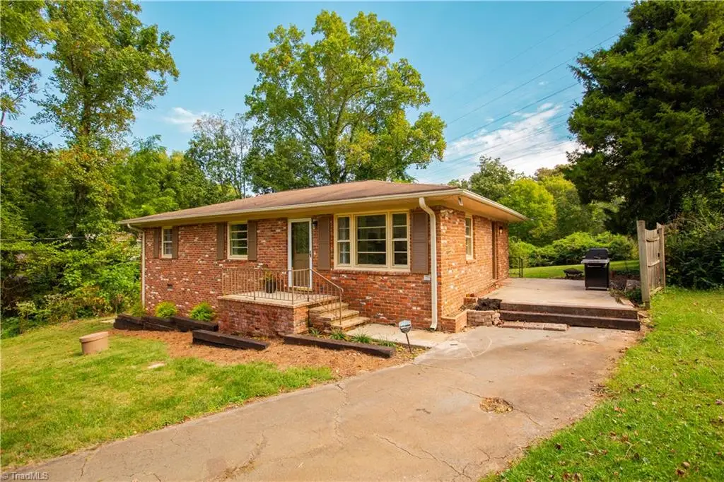 581 Clyde Drive, Winston Salem, NC 27104 - Image #1