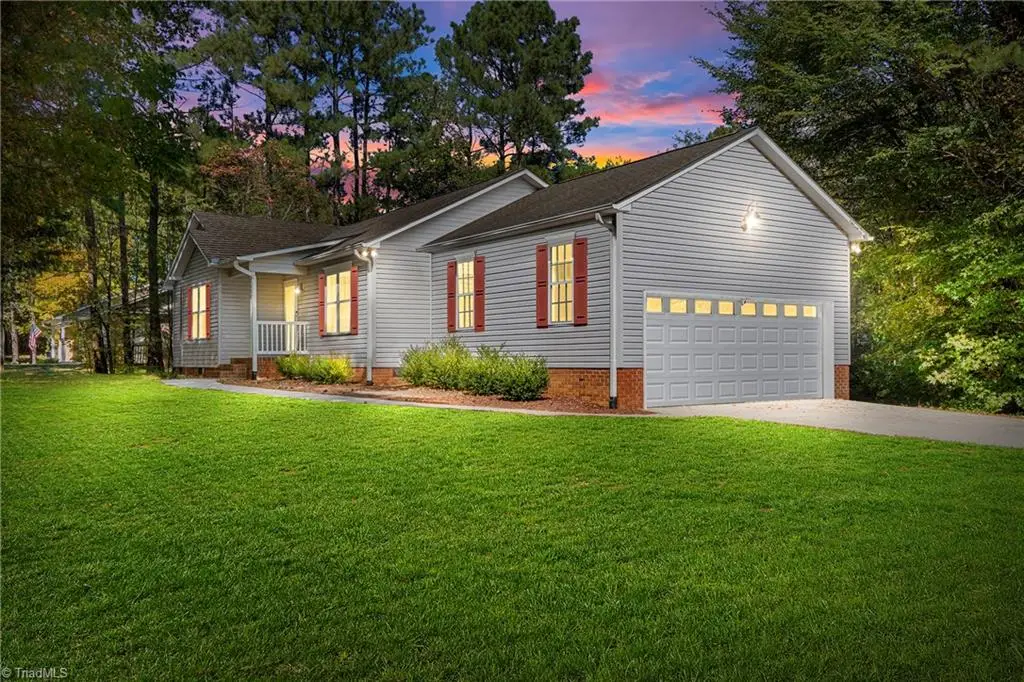 3339 Kennedy Road, Thomasville, NC 27360 - #1