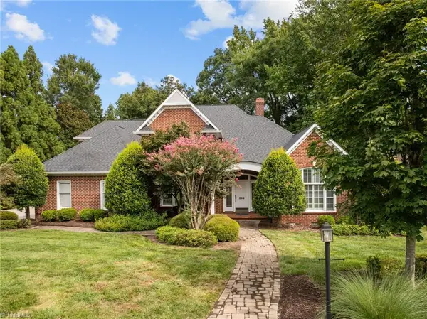 509 Fieldstone Drive, Burlington, NC 27215