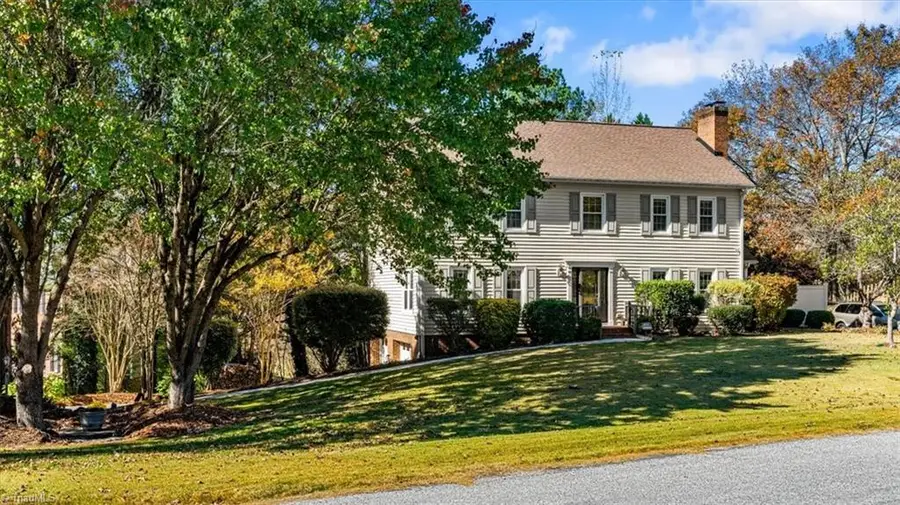 1516 Chimney Rock Drive, Kernersville, NC 27284 - Image #3