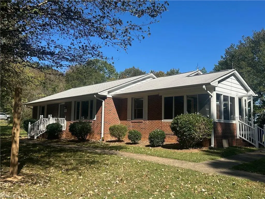 4761 Ader Drive, Winston Salem, NC 27105 - Image #1