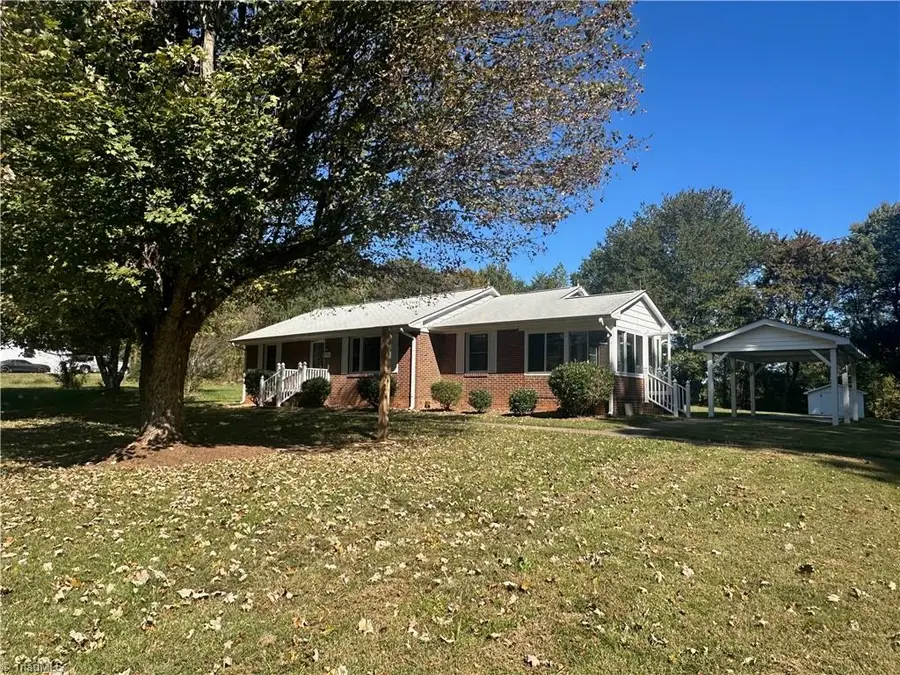 4761 Ader Drive, Winston Salem, NC 27105 - Image #2