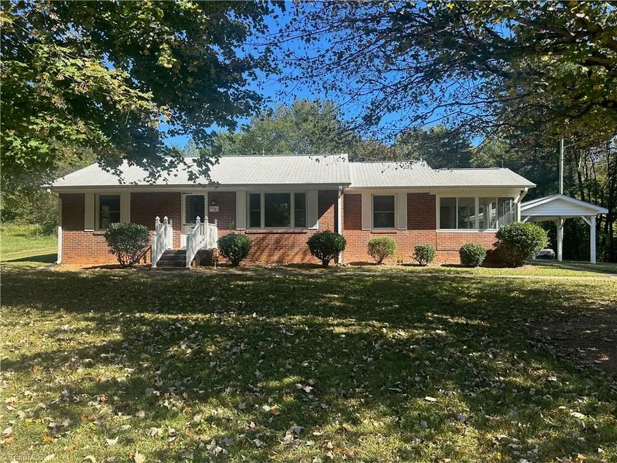 4761 Ader Drive, Winston Salem, NC 27105 - Image #3