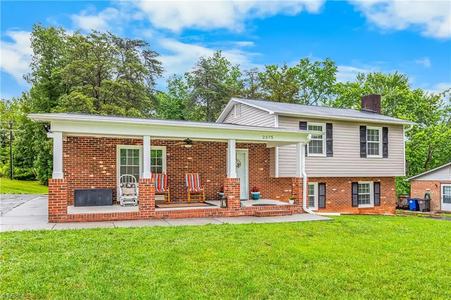 2575 Wood Valley Road, Winston Salem, NC 27106 - Image #2