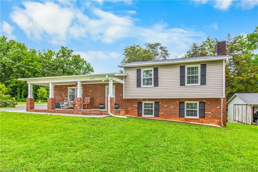 2575 Wood Valley Road, Winston Salem, NC 27106 - Image #3