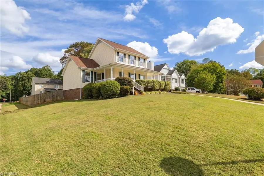 1008 Fawn Circle, Reidsville, NC 27320-4611 - Image #2