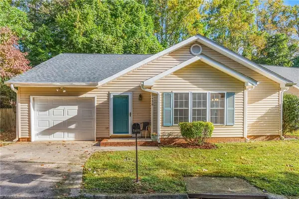 1456 Lewisburg Pointe Drive, Clemmons, NC 27012