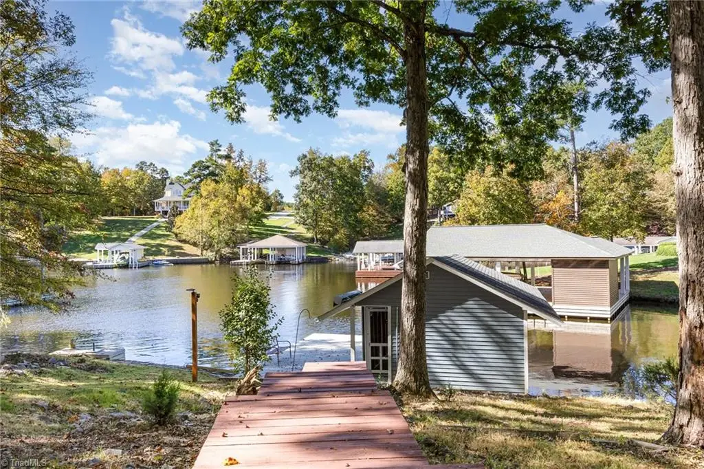 454 Southpoint Trail, Semora, NC 27343 - Image #1