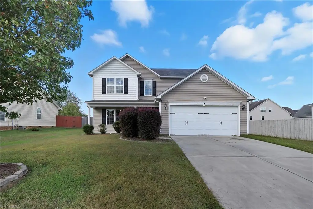 4 Trotters Run, Thomasville, NC 27360 - Image #1