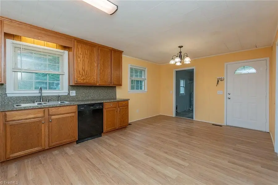 272 Cheyenne Circle, Asheboro, NC 27205 - Image #3