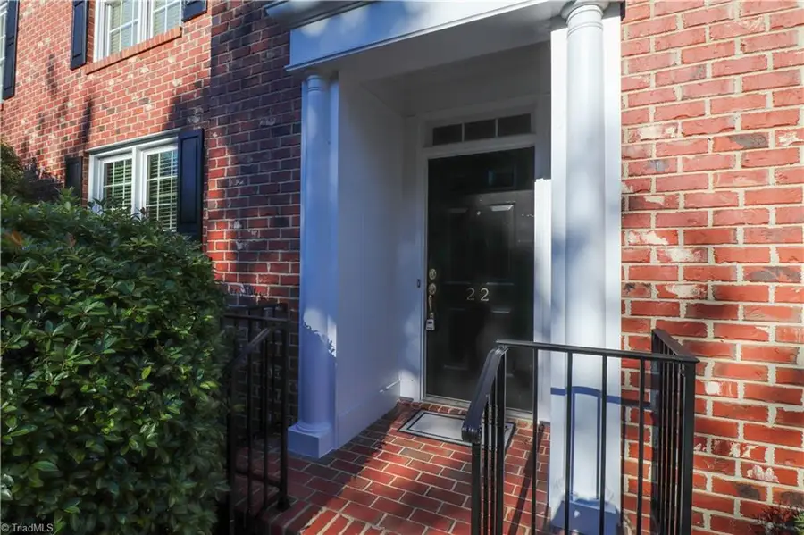 22 Dutchmans Pipe Cove, Greensboro, NC 27455 - Image #3