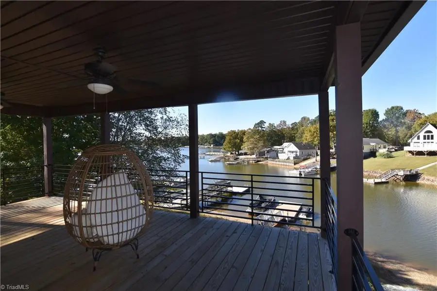 310 Lake Shore Avenue, Lexington, NC 27292 - Image #3