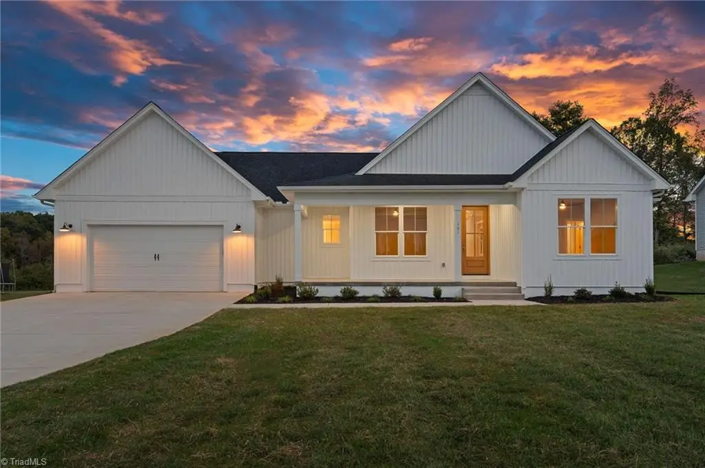 151 Rimrock Road, Harmony, NC 28634 - #1