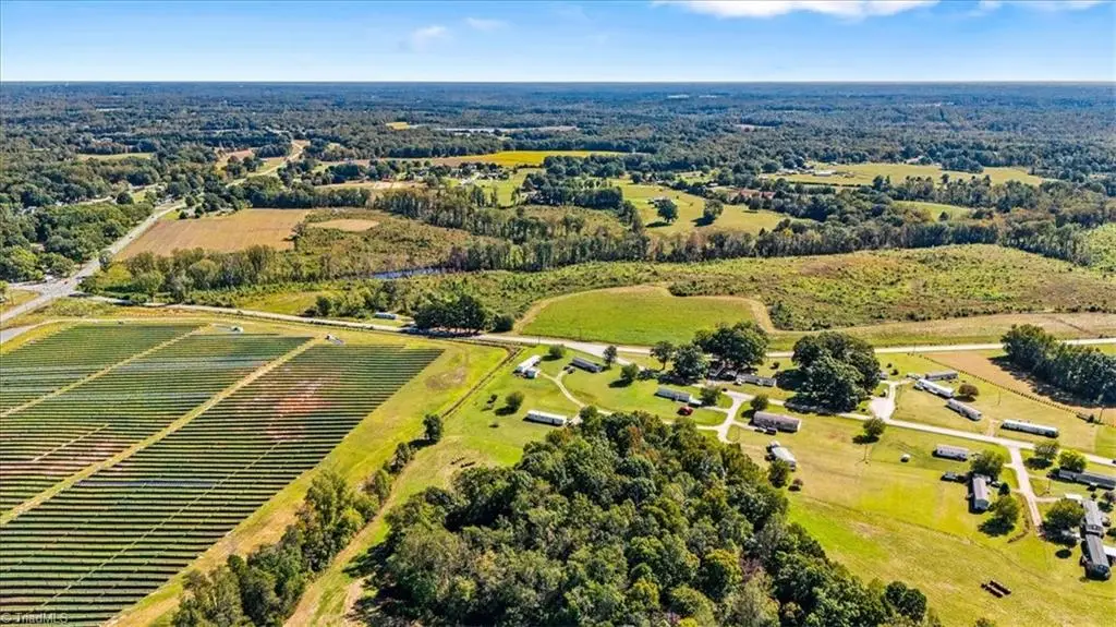 223 Church Street Extension, Reidsville, NC 27320 - Image #1