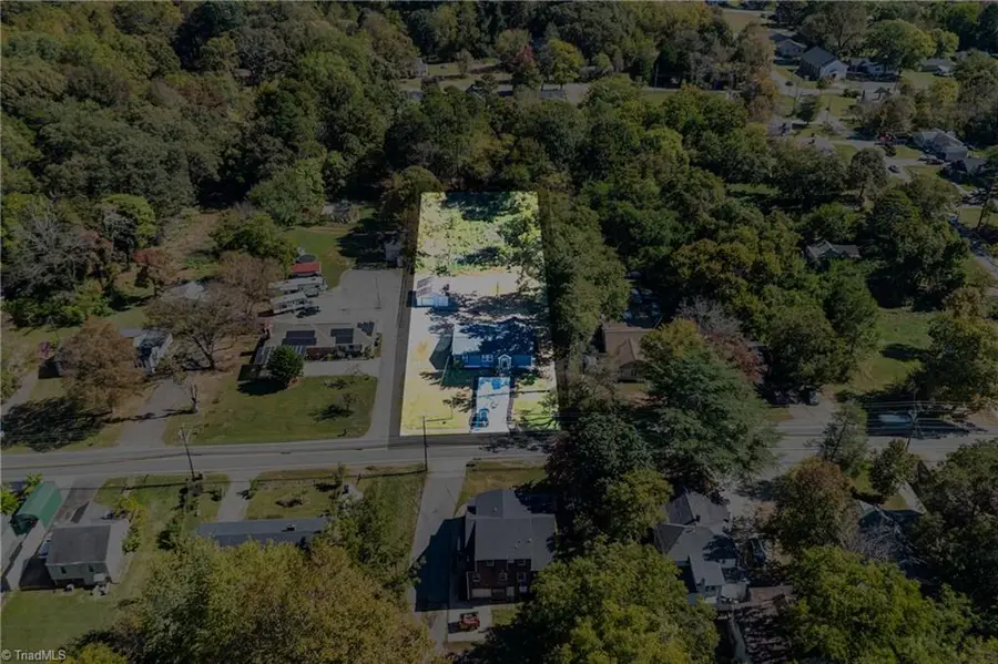 4433 Ogburn Avenue, Winston Salem, NC 27105 - Image #2