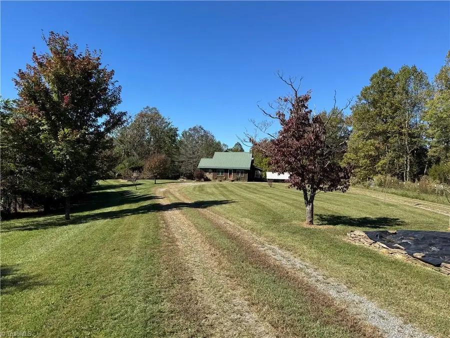 150 Teardrop Acres Way, Elkin, NC 28621 - Image #3