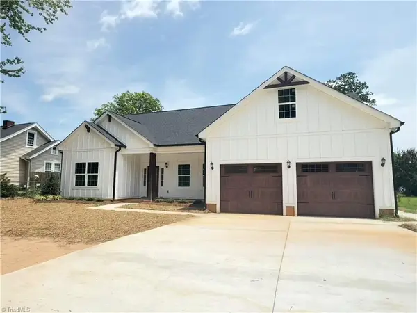 607 Salisbury Street, Kernersville, NC 27284