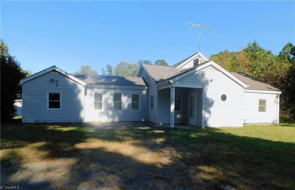 1910 Nc Highway 109, Troy, NC 27371 - #1