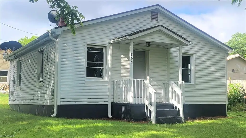 805 Moore Street, Reidsville, NC 27320 - Image #1