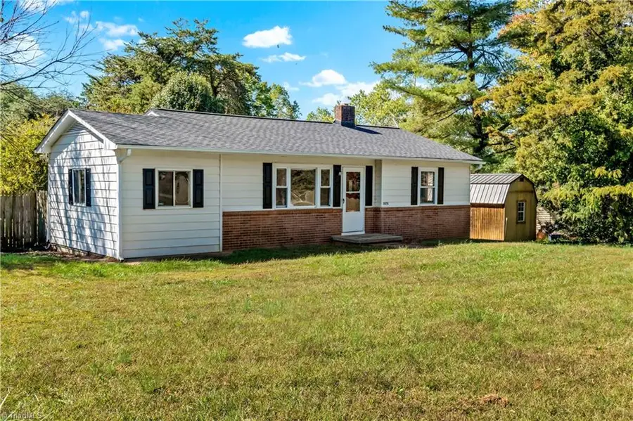 2878 Amber Lane Ne, Middle Fork Ii, NC 27105 - Image #3