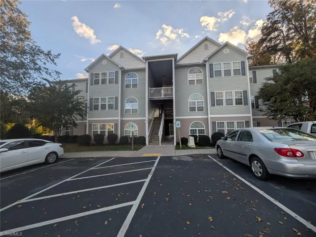 4705 Pennoak Lane, Greensboro, NC 27407 - Image #1