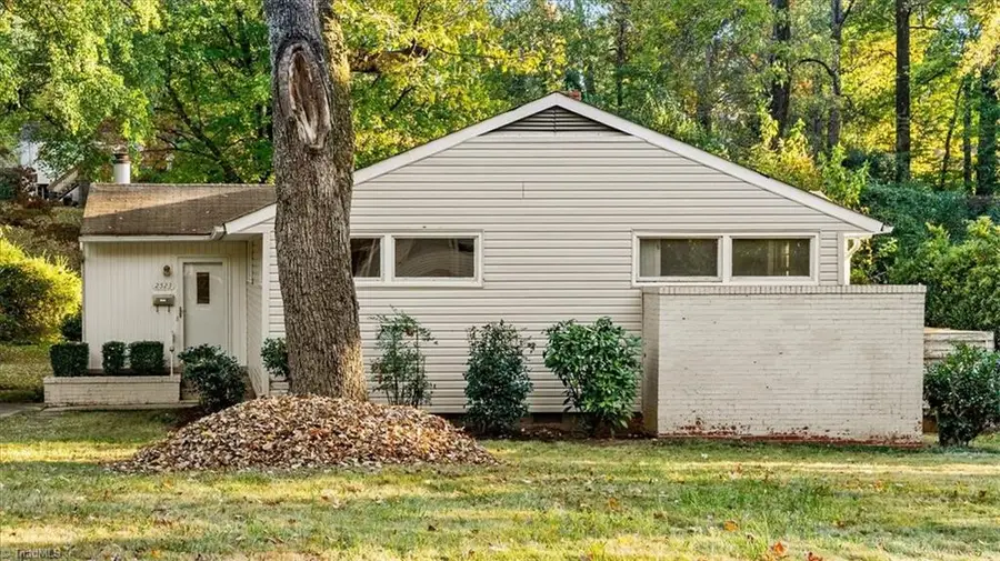 2523 Overbrook Drive, Greensboro, NC 27408 - Image #2